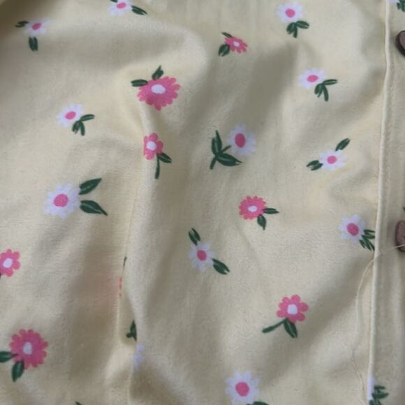 Big girls summer bundle 2 shirts ! Romper / skort size 12-14 preloved ❤️ - Picture 6 of 16